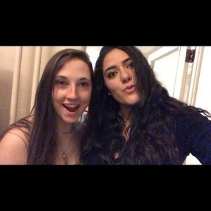 Meet your Posher, Vanessa